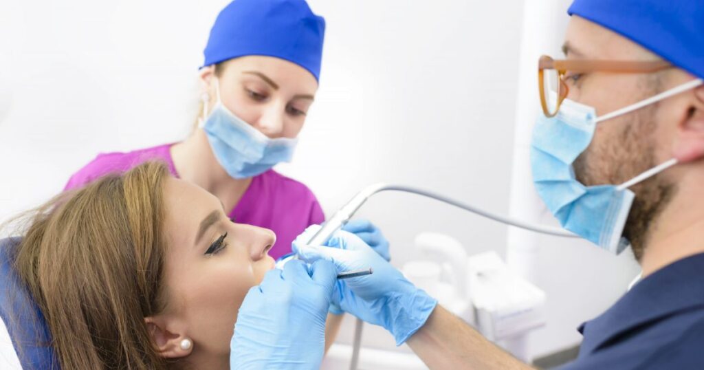 How to Find Reputable and Affordable Root Canal Clinics